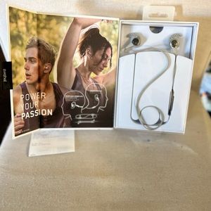 Jaybird X3 SECURE-FIT WIRELESS SWEATPROOF Ear buds